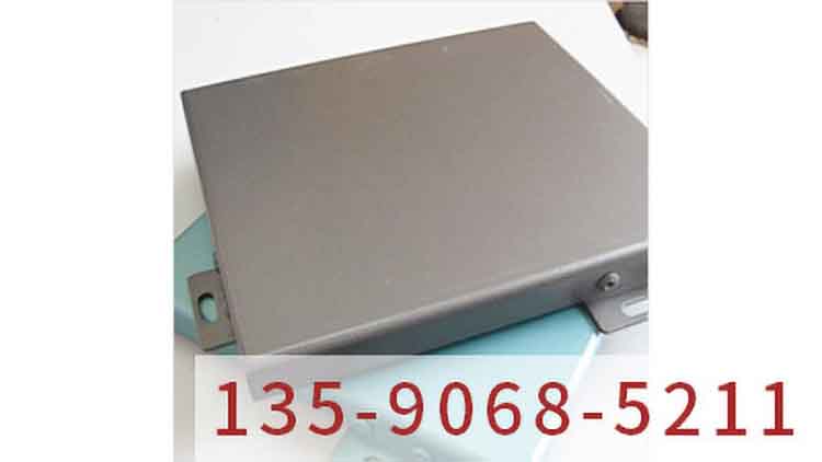 氟碳鋁單板之現(xiàn)代建筑裝飾的高性能解決方案